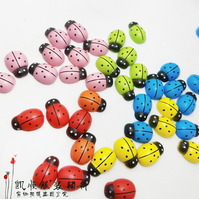 Micro Landscape DIY Fleshy Small Ornaments Mini Wooden Colorful Coccinella Beetle Paste Decorative Accessories Micro Landscape DIY Fleshy Small Ornaments Mini Wooden Colorful Coccinella Beetle Paste Decorative Accessories