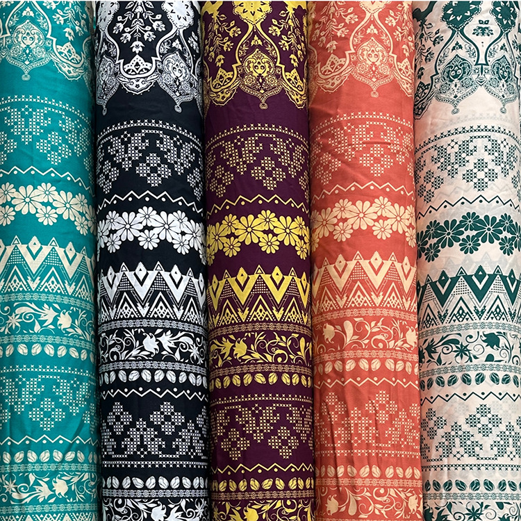 Bajo MOQ nuevo diseño 100% rayon viscose impresión tela de ropa de rayon