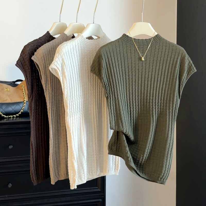 Half-high collar textured thin knit top with small flutter sleeves for women, vertical ribbed slim-fit sleeveless T-shirt base shirt Half-high collar textured thin knit top with small flutter sleeves for women, vertical ribbed slim-fit sleeveless T-shirt base shirt