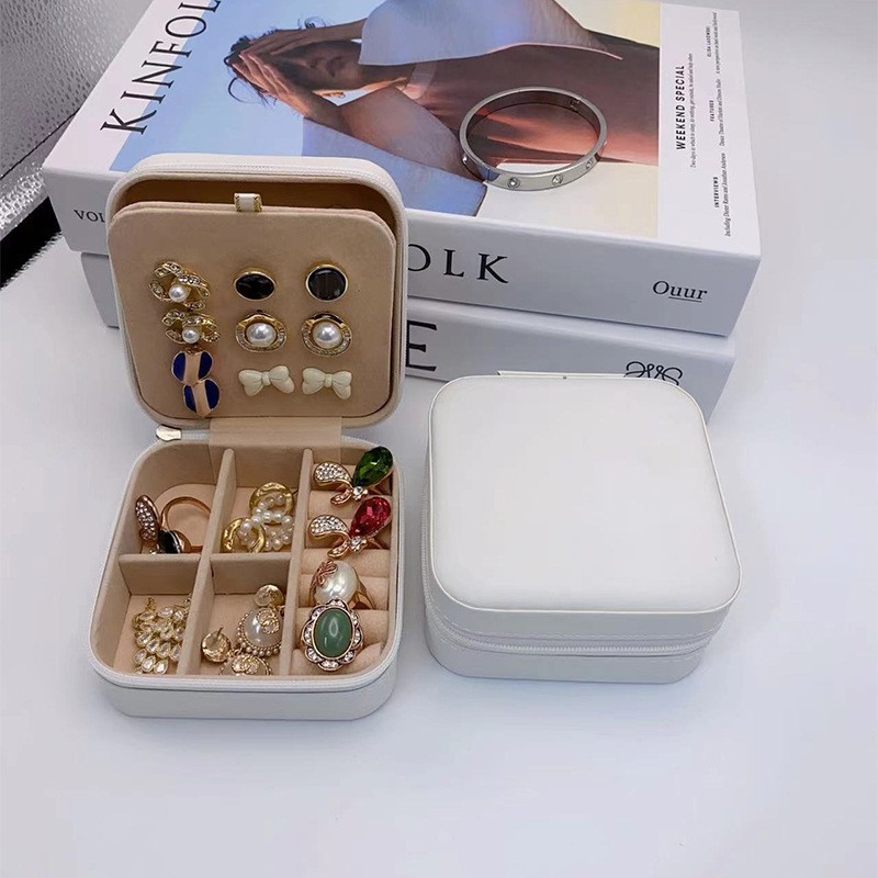 작은 더블 레이어 귀걸이-PU 화이트; 10*10*5CM