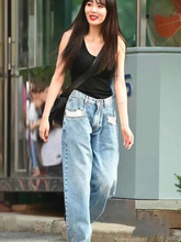 Ůʿ�R����m6�{ɫ����ͬ��ڴ�ƴɫ�r�и���ֱͲţ���Lѝ