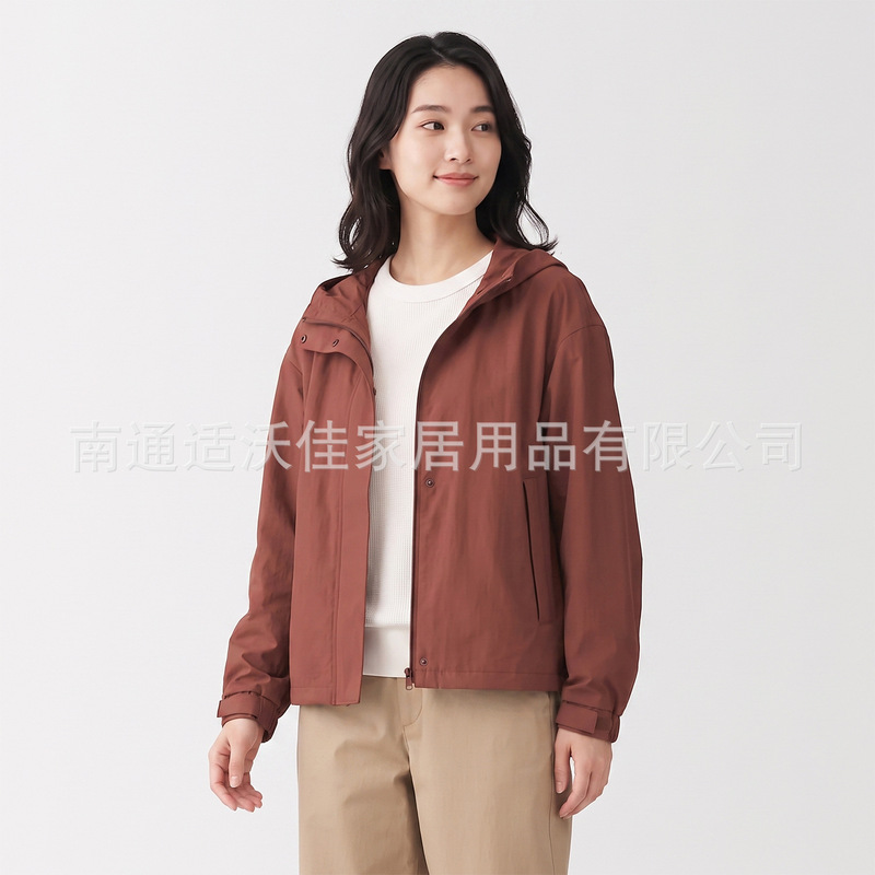 Minimalist Japanese-style hooded jacket for women, short coat, windbreaker, sun protection top, portable hooded jacket, new autumn 2026 model Minimalist Japanese-style hooded jacket for women, short coat, windbreaker, sun protection top, portable hooded jacket, new autumn 2026 model