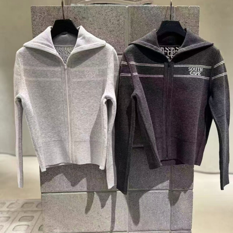 New Autumn and Winter Golf Women's Tops, Double-Sided, 50% Sheep Wool Blend, with a Lapel and Patchwork Knit Cardigan New Autumn and Winter Golf Women's Tops, Double-Sided, 50% Sheep Wool Blend, with a Lapel and Patchwork Knit Cardigan