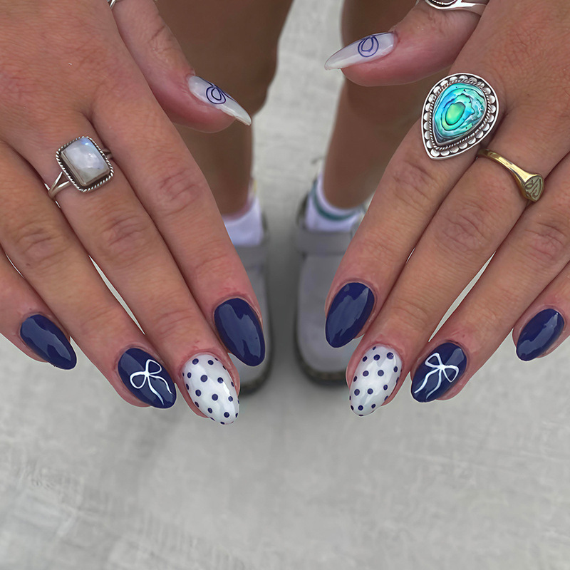 Cross-Border Press-On Nails, Short Round Dark Blue Bow, Sweet, Cute, Delicate Style, Aesthetic Wave, Dot Surface, Wearable Nails