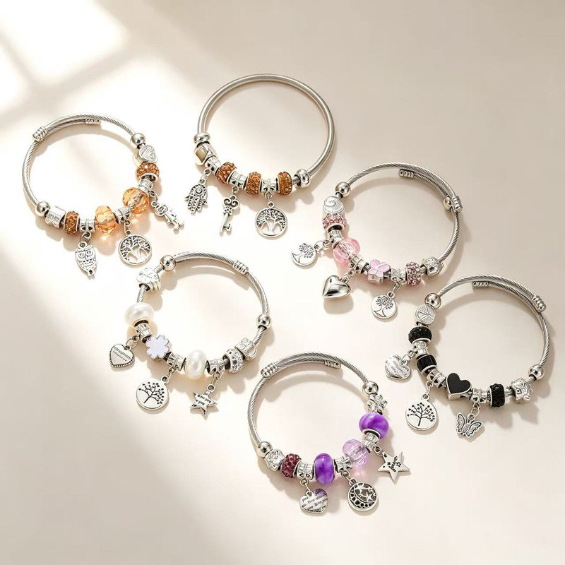 Cross-border best-selling jewelry: Pandora-style key and lock, high-end crown pendant, beaded light luxury bracelet DIY for women Cross-border best-selling jewelry: Pandora-style key and lock, high-end crown pendant, beaded light luxury bracelet DIY for women