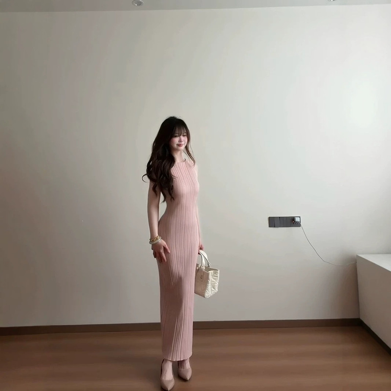 solo Explosive~Soft and smooth like jade~Sleeveless knitted dress for women, spring/summer slim-fit, elegant, bodycon tank top long dress
