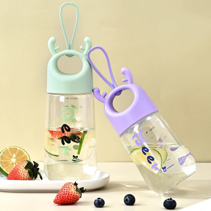 Taza de agua creativa Taza de agitación Taza de agua para niños Taza de agua de plástico resistente a altas temperaturas Taza de agua para estudiantes