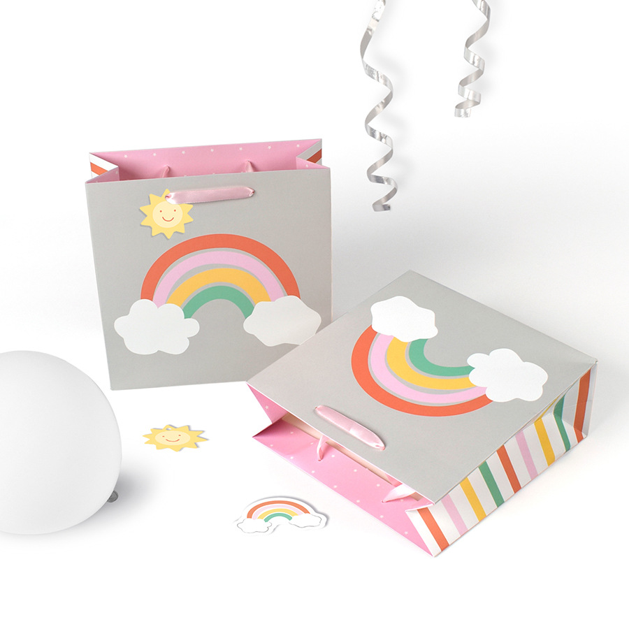 Cute arco iris nubes de dibujos animados espesa tarjeta blanca bolsa de regalo bolsa de papel cuadrada impresa en color