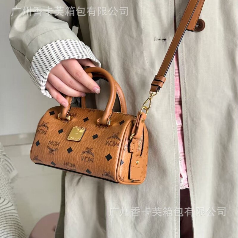 New Mc Classic Printed Mini Boston Pillow Bag, Fashionable and Versatile Handbag, Shoulder Bag, Cross-Body Commuter Bag