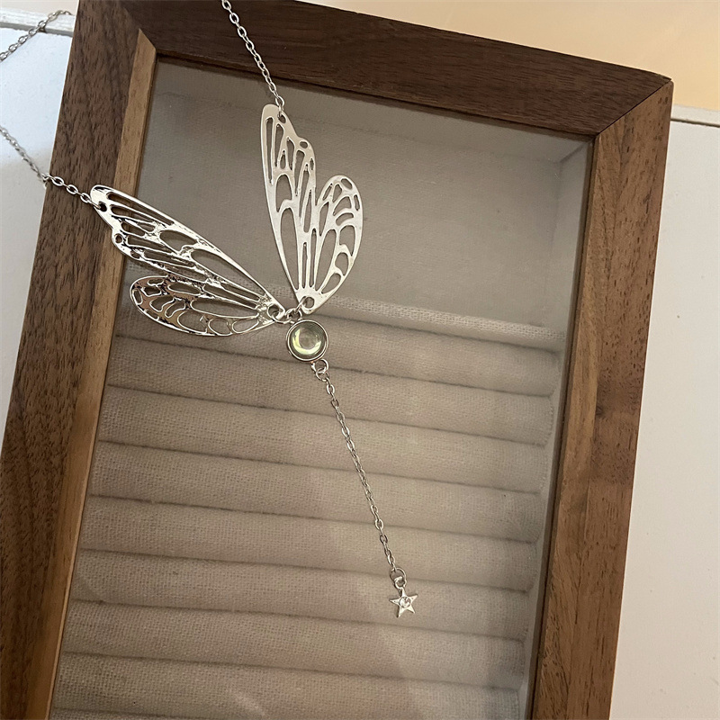 Simple Style Wings Alloy Plating Women's Pendant Necklace display picture 4