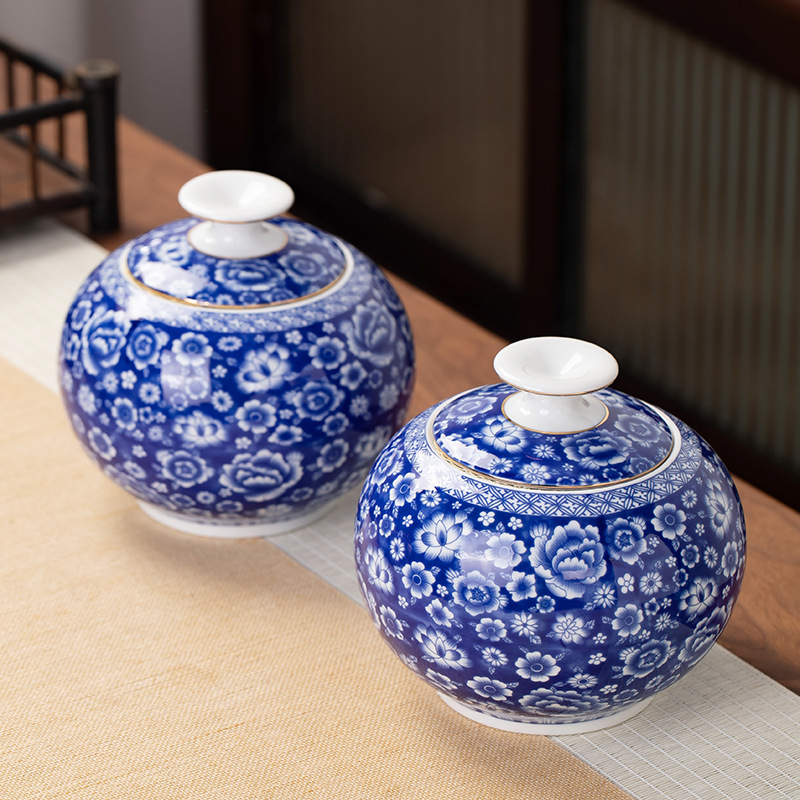 Tea cans ceramic tea cans one pound single can gift box universal packaging luxury gift moisture-proof blue and white sealed can gift