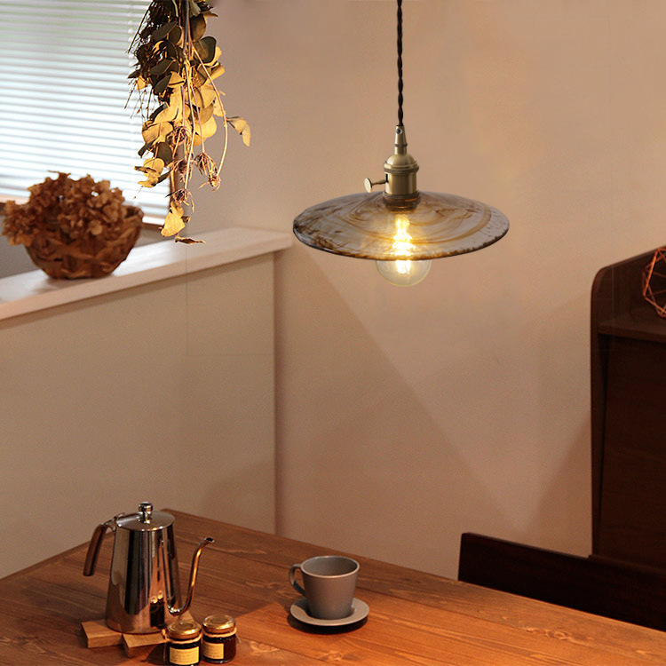Japanese brass glass chandelier Internet cafe restaurant retro creative nostalgic B&B single-head brown chandelier bedside lamp