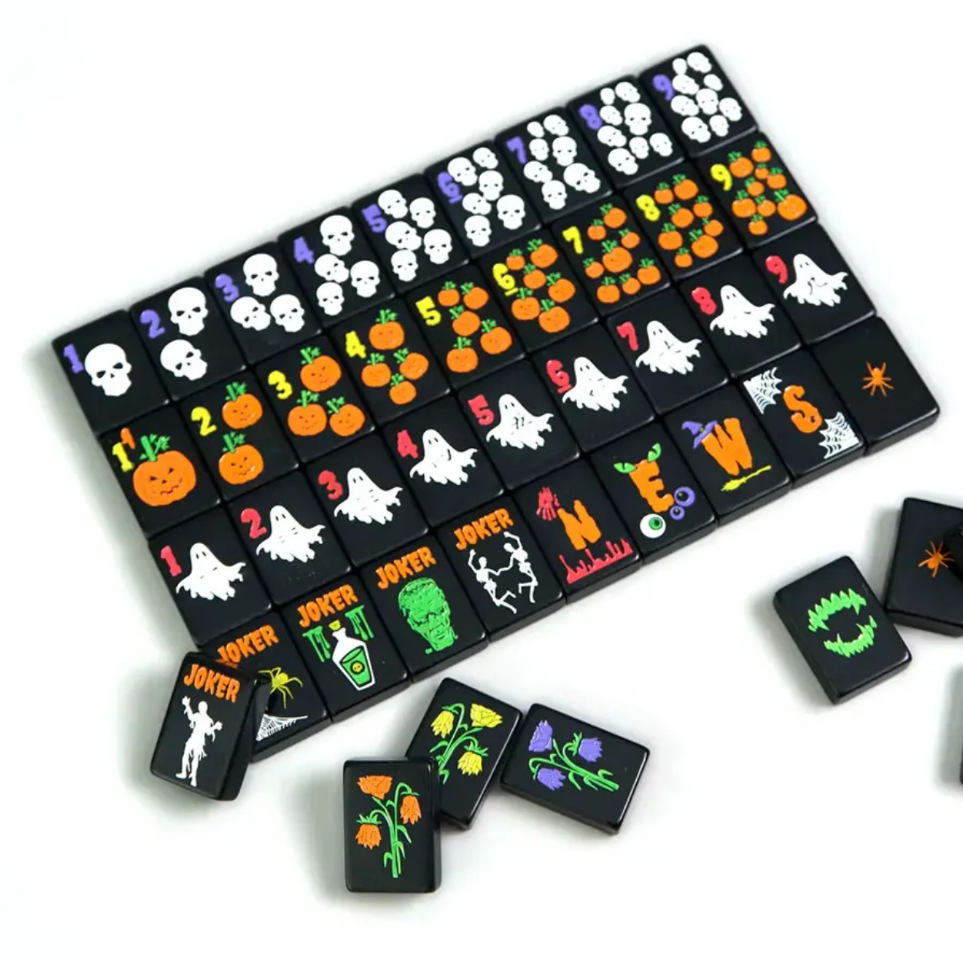 Black Halloween-themed American mahjong tiles, hand-crafted, exclusively for North America, and a hot-selling item for cross-border trade