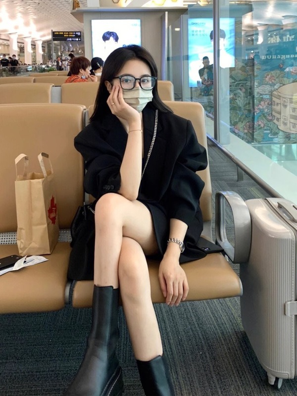 黑色西装外套2025春秋新款宽松休闲廓形大码西服|undefined