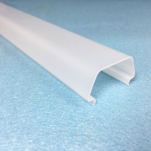 UV resistant high temperature resistant high transmittance PC/PMMA lampshade