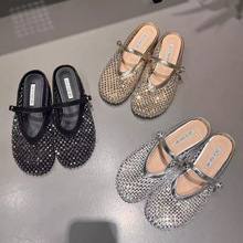 һ�֎�ˮ�ƽ����ЬŮ2025���¿�͹ŕr�К��|���m���e�ϑ����ϳ�