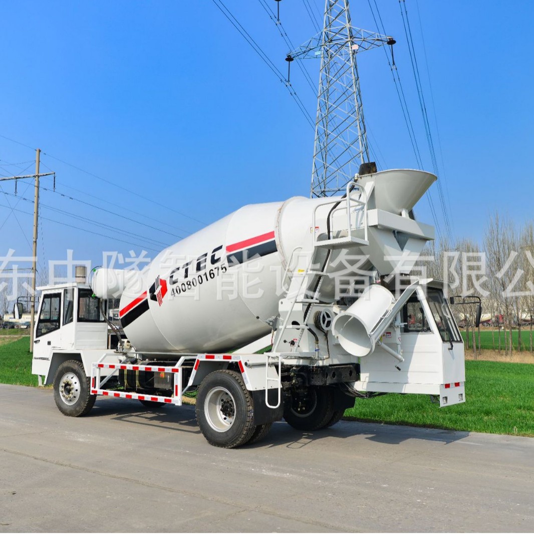 New Model of Concrete Mixer Truck with Eight-Way Opening at Both Ends for Use in Tunnels