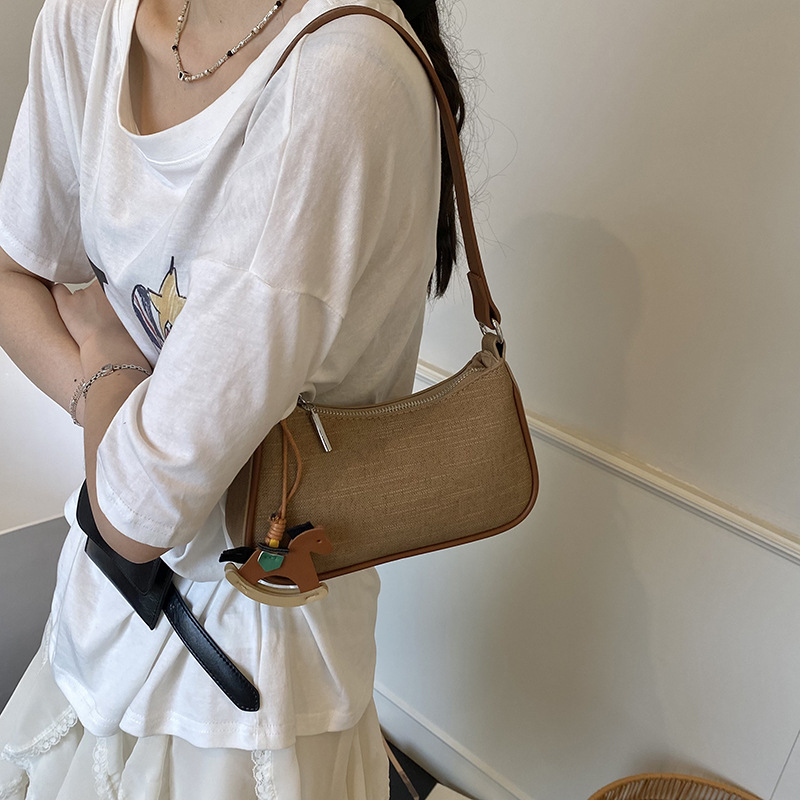 Exquisita bolsa de fuego para mujeres 2025 nuevo verano versátil bolso de hombro bolso de braza colisión color bolso pequeño image 7