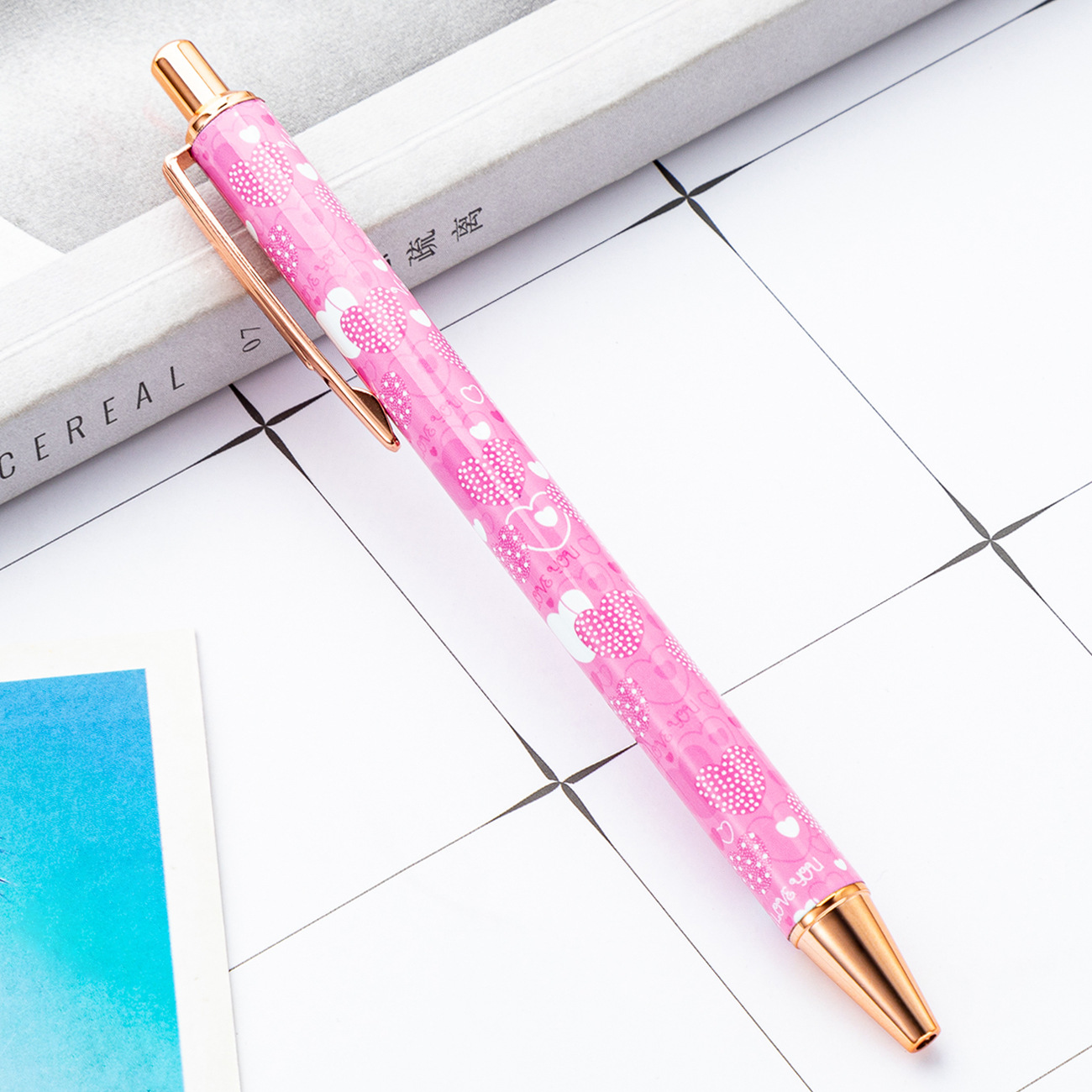 Nuevo Día de San Valentín empuje pluma linda chica corazón estudiante de Metal bolígrafo amor multi-color de transferencia de calor pintura película pluma