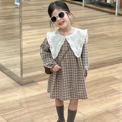 童裝女童連衣裙2024春裝新款裙子時尚尖領大翻領棕格長袖公主裙