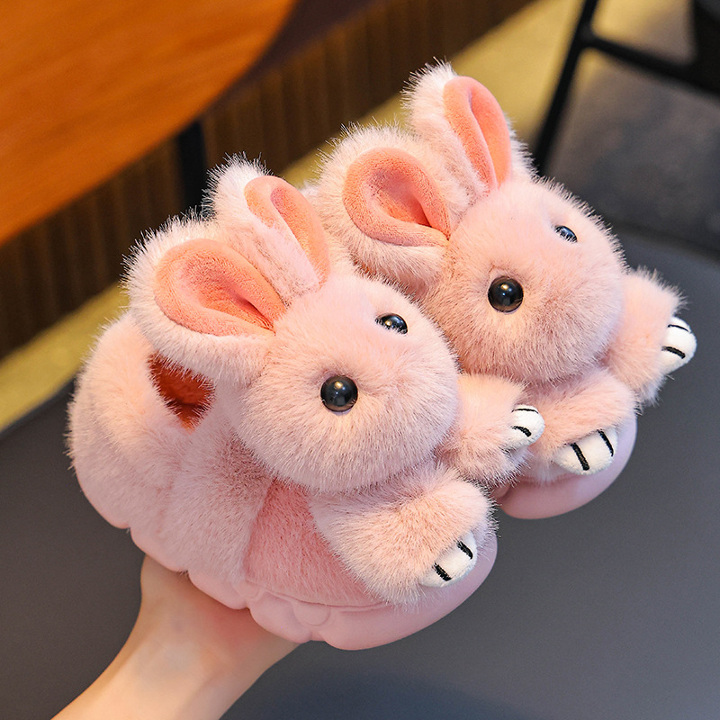 2025 nuevos zapatos de tacones de invierno para niños y niñas con conejos cálidos de pelusa para niños pequeños y medianos trapos de algodón para bebés
