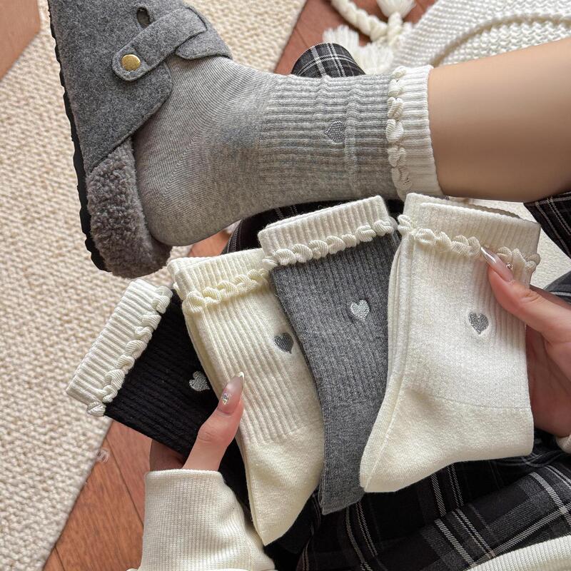 Women's autumn and winter solid color mid-calf socks with double ribbed cuffs, heart-shaped jacquard, warm lace ruffle socks, ladies' socks Women's autumn and winter solid color mid-calf socks with double ribbed cuffs, heart-shaped jacquard, warm lace ruffle socks, ladies' socks