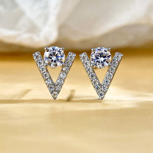 V-Shaped Letter Earrings S925 Sterling Silver Moissanite Women's Earrings Luxury Classic Ins Design High-End Wholesale