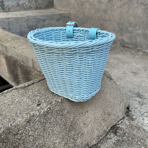 Hand-woven storage basket skateboard trike learning walker child bicycle basket vegetable basket rattan basket large and small size baskets