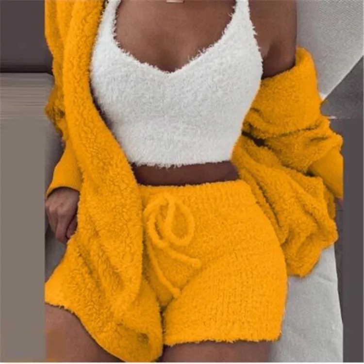 Unterwäsche & Nachtwäsche grenzüberschreitender neuer Plüsch-Freizeit-Hauskleidung dreiteiliger Anzug langärmelige Nabel-entblößende Weste Shorts Pyjama-Set_voghion.com