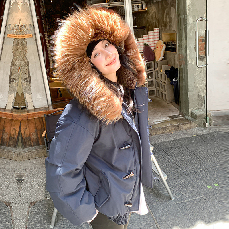 Europa y los Estados Unidos 2025, invierno, ropa de algodón de cuello de lana, ropa de invierno para mujeres, abrazadera de cuerno caliente, chaqueta de algodón con capuchón, moda image 4