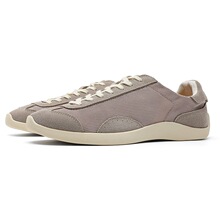 3835���ٵ�ѵЬ������ЬС�ڰ�Ь����ƴɫ�������������˶�Ь