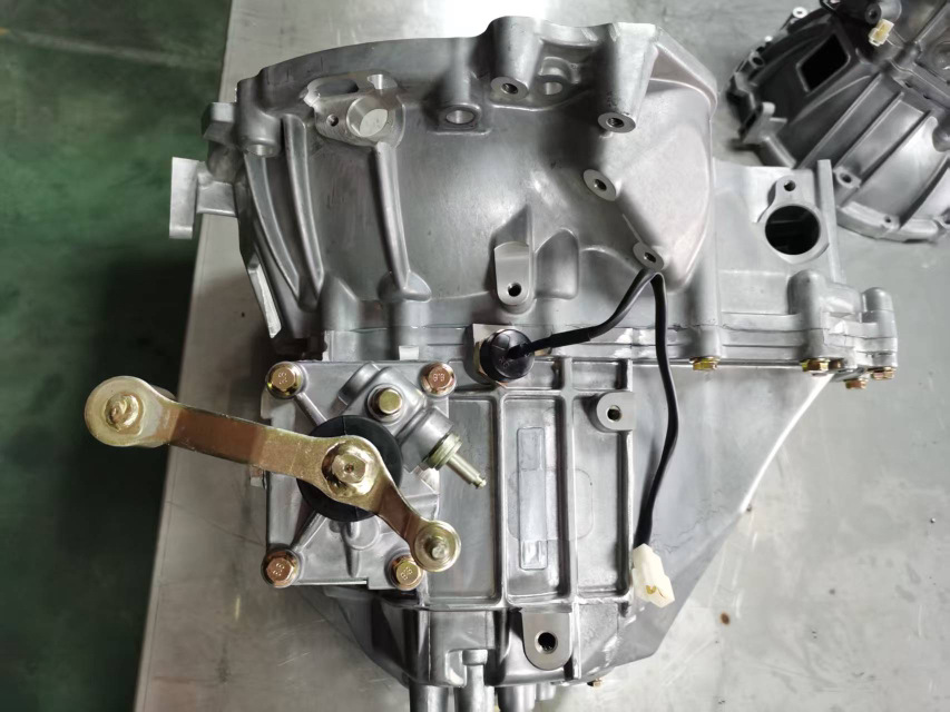 High-Quality Brand New Lifan 1.6 Gearbox Lf481Q11700000B1 Suitable for Lifan 620