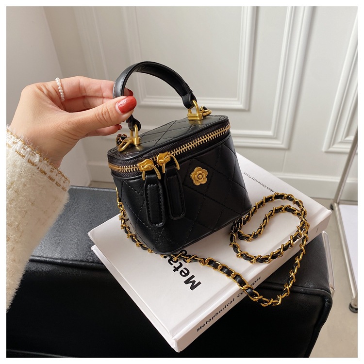 Bolso de bordado de diamante de sensación diaria para mujeres 2026 nueva moda versátil bolso de mochila exquisita bolso de mano super caliente image 10