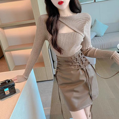 加厚毛衣小心机镂空打底衫女秋冬针织上衣高腰绑带pu皮短裙两件套