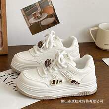 日系小众厚底小白鞋女2025新款休闲百搭板鞋子学生运动鞋
