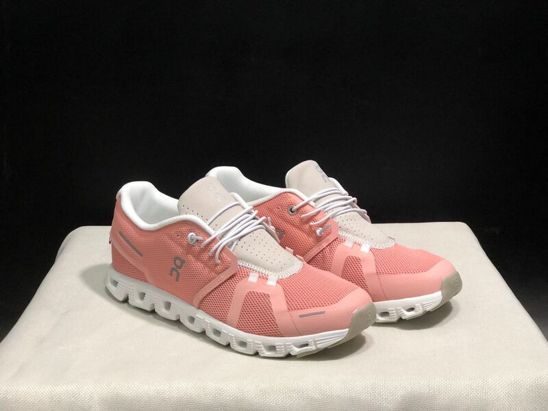 On昂走Cloud x 5アウトドアクッションネットランニングトレーニング男女カップルスポーツランニングシューズ|undefined