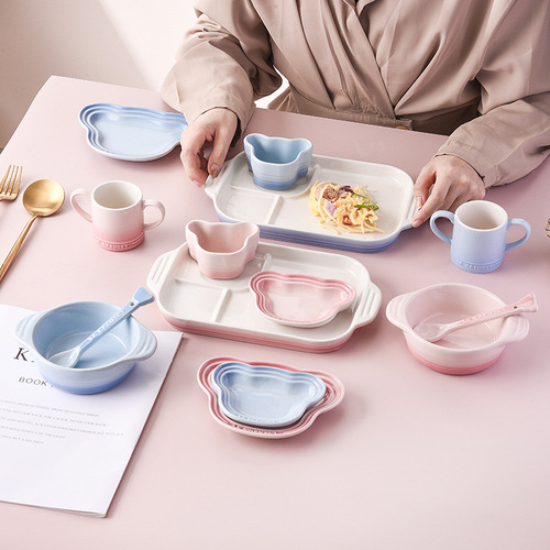 Cool Color LE CREUSET Children's Tableware 7-Piece Set Baby Pink and Blue Household Child Single Use