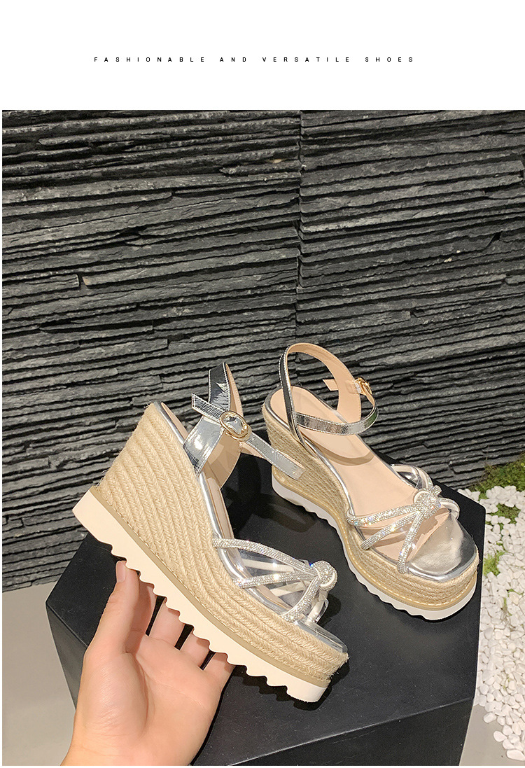 Sandal cao gót nữ hở mũi đính đá pha lê gót nêm đế cói — màu vàng, bạc chi tiết 12