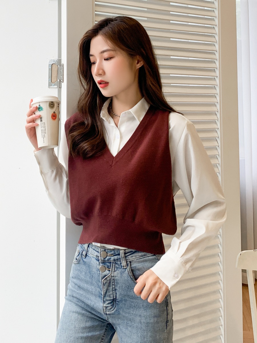 Chaleco de punto estilo nuevo para primavera y otoño para mujer, suéter sin mangas moderno, top corto marrón elegante.
