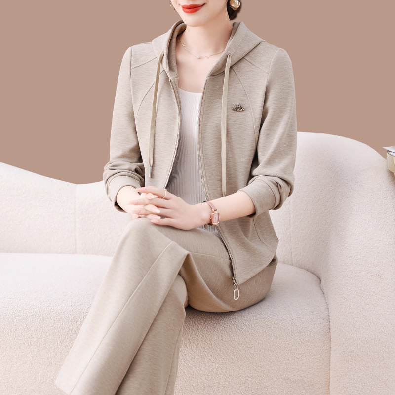 休闲运动套装女春秋2025新款时尚洋气妈妈显瘦连帽卫衣外套两件套|undefined