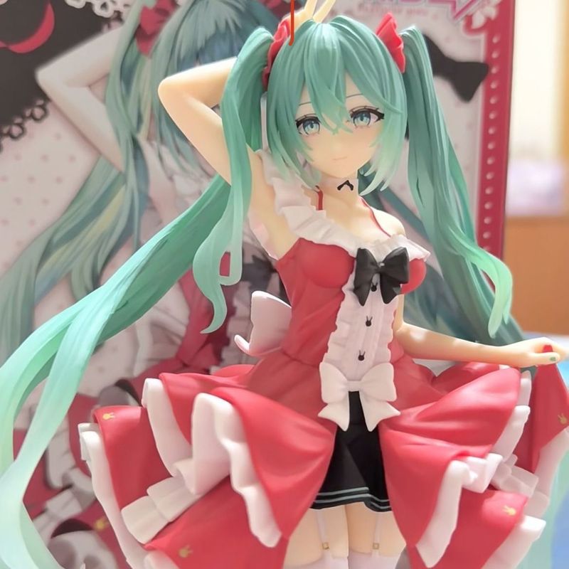 初音ミクロリータ初音フィギュア風景アニメモデル二次元美少女デスクトップ装飾品女性ギフト|undefined
