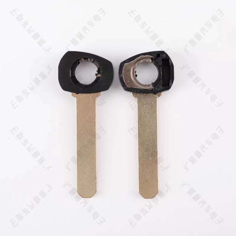 Suitable for Honda Azola Foldableing Head Small Key Acura Accord Civic Odyssey CRV Foldableing Key Head