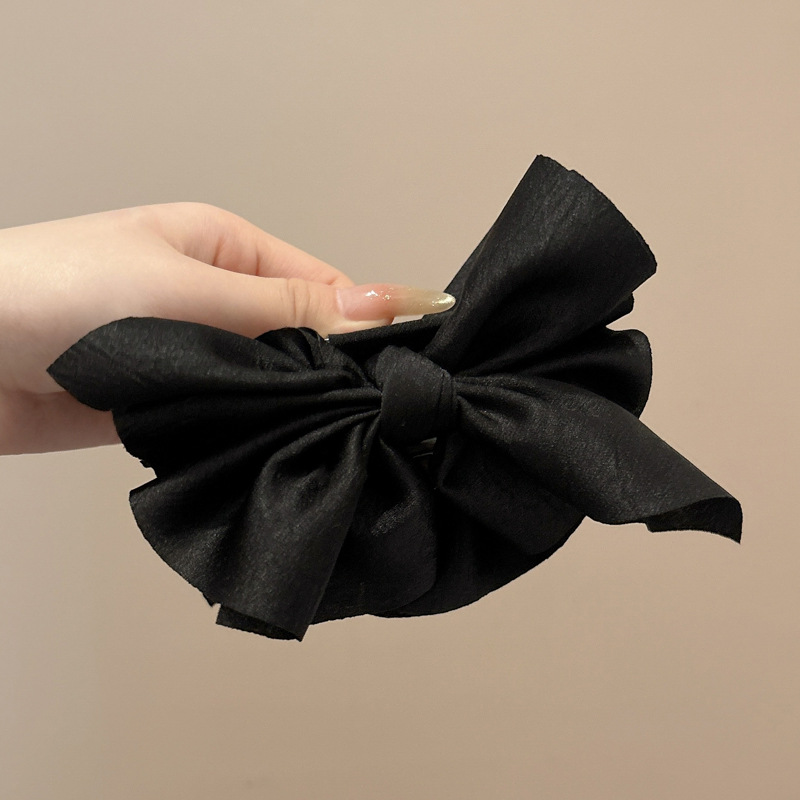 1#Black ~ full and visible hair volume, about 15cm