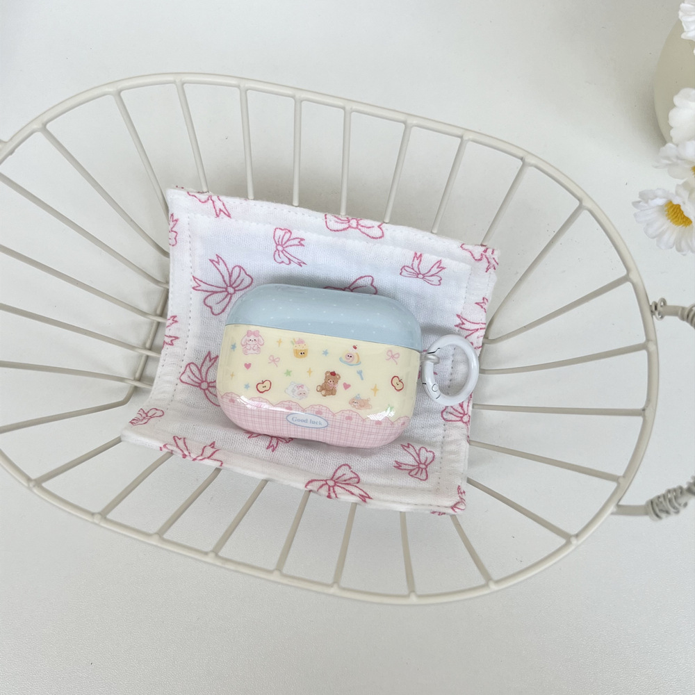 Cute Cartoon Cake Bear para AirpodsPro2 generación colgante airpods1/2 carcasa para auriculares 3 generación 4 mujeres