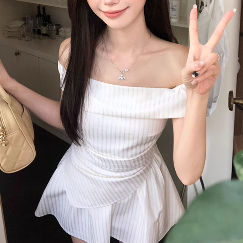気質ストライプ夏の新しいファッション多用途ウエスト痩身ワンショルダートップ女性のスカート 2025 夏の新|undefined