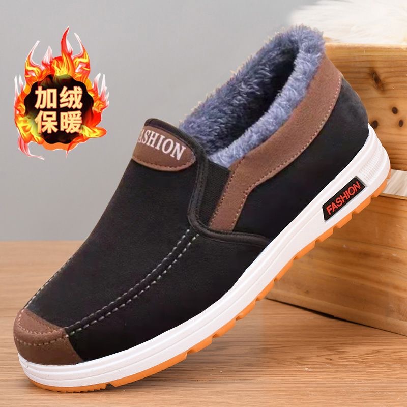 2025 viejos zapatos de tela de Beijing de alto impacto, zapatos de algodón casuales de mediana edad, zapatos de algodón cálidos y cómodos para hombres.