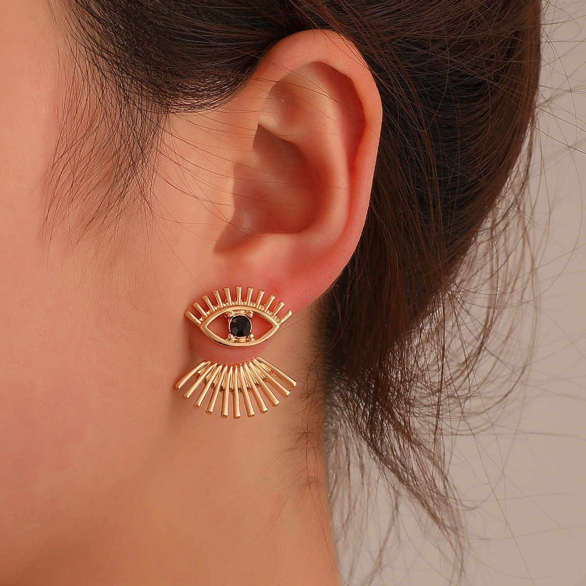 retro exaggerated devilu0027s eye alloy earrings female wholesale