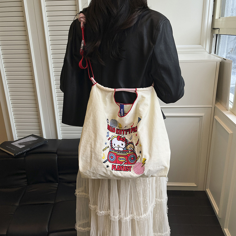Cute Japanese-Style Embroidered Nylon Shoulder Bag Large Capacity Cartoon Drawstring Shopping Tote Bag Lazy Style Commuter Bag