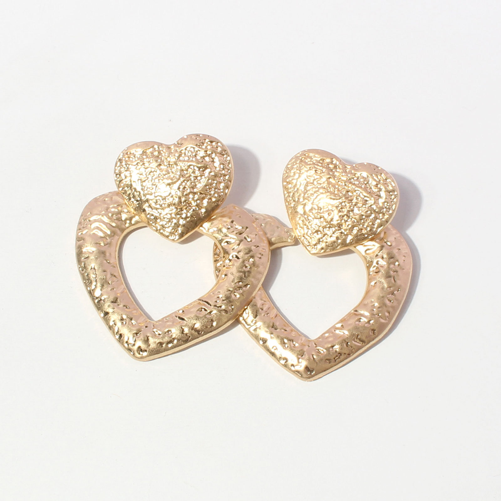 Creative Retro Alloy Geometric Heart-shaped Hollow Cross-border Fashion Earrings display picture 4