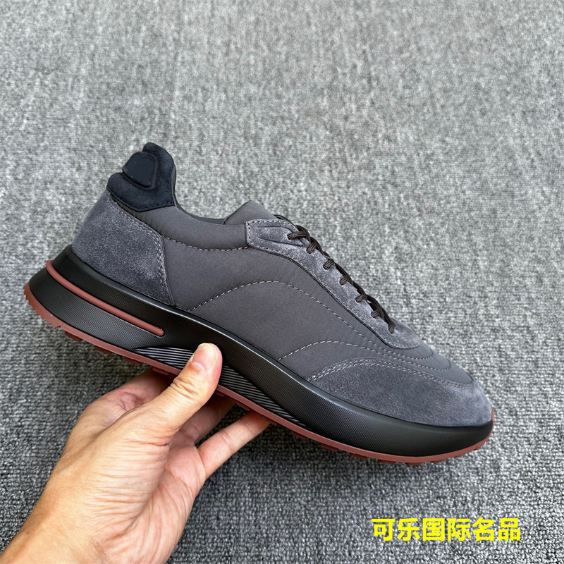Windproof and Waterproof Microfiber Paired with Goatskin Men's Lightweight Shock-Absorbing Jogging Shoes, Comfortable and Warm Casual Sports Shoes Windproof and Waterproof Microfiber Paired with Goatskin Men's Lightweight Shock-Absorbing Jogging Shoes, Comfortable and Warm Casual Sports Shoes